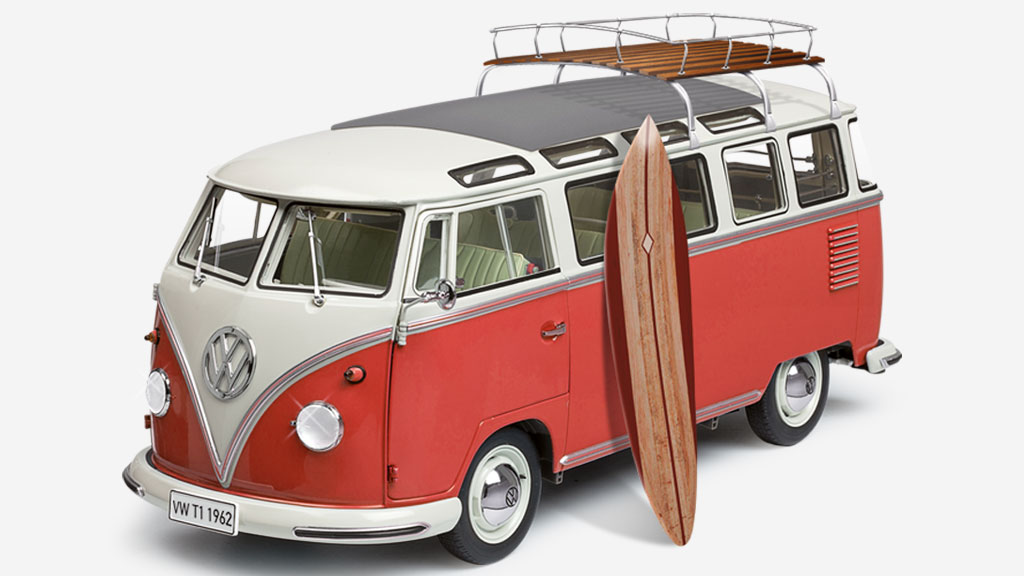 Combi Vw Maqueta De La Clasica Furgoneta Volkswagen